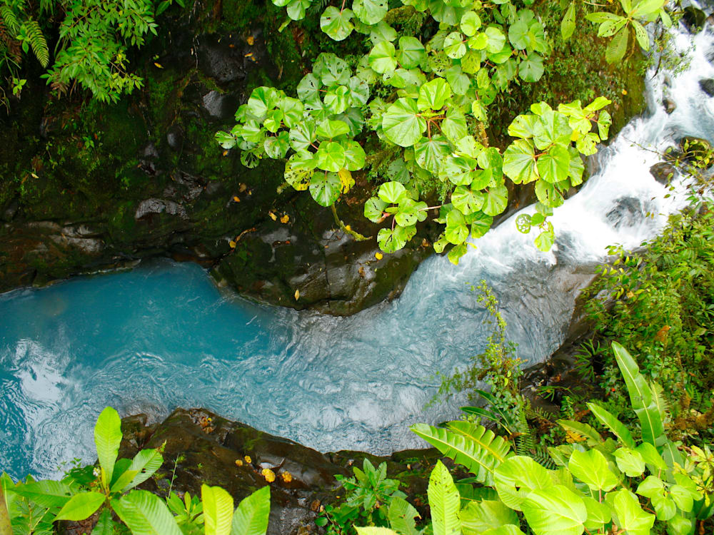 Голубая река Desague в Коста-Рике |  Мистер и миссис Смит
